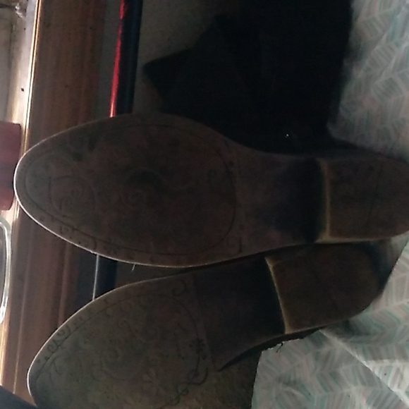 Womens boots - Picture 4 of 4